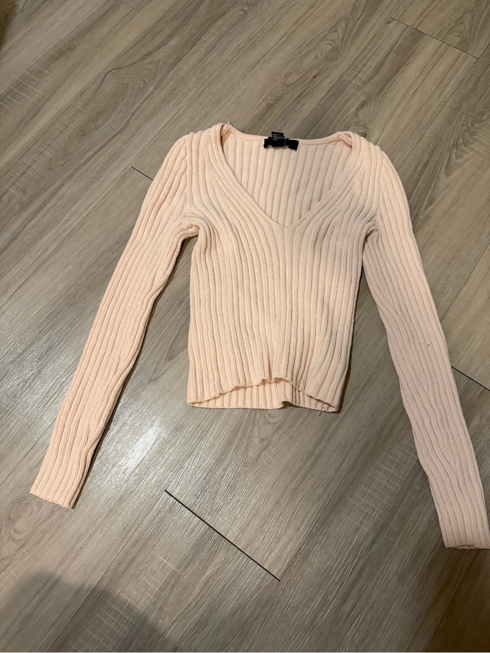 Forever 21 Ribbed V-Neck Long Sleeve Top - Light Blush Pink